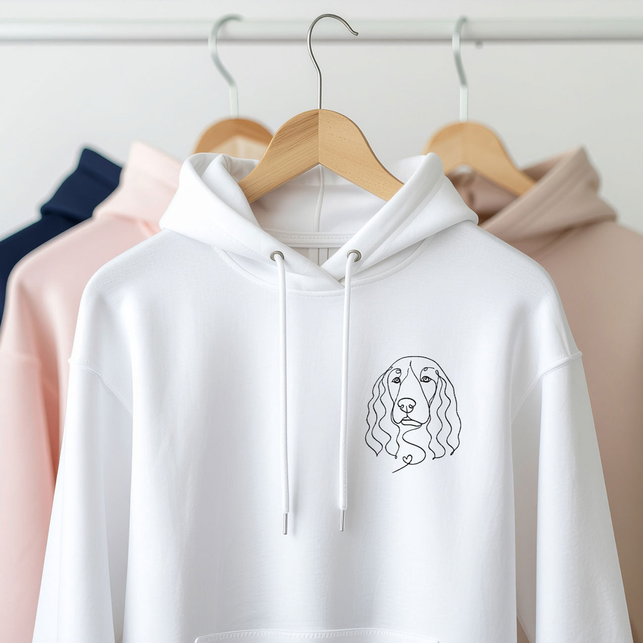 Sweat a capuche blanc broderie personnalisee portrait de chien d apres photo sur vetement