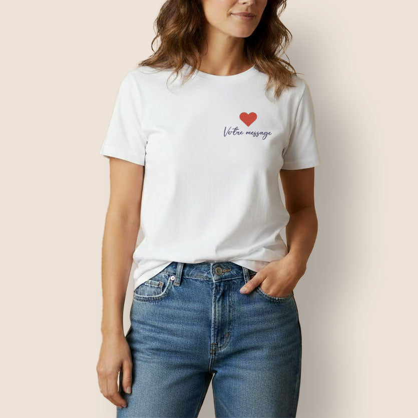 tshirt femme blanc avec broderie personnalisée cœur et texte – idée cadeau unique