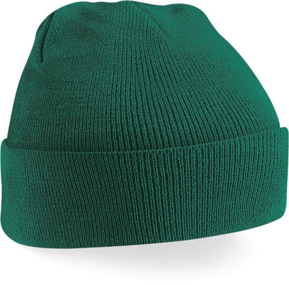 Bonnet B45 vert bouteille avec maille épaisse, zone de broderie sur le revers