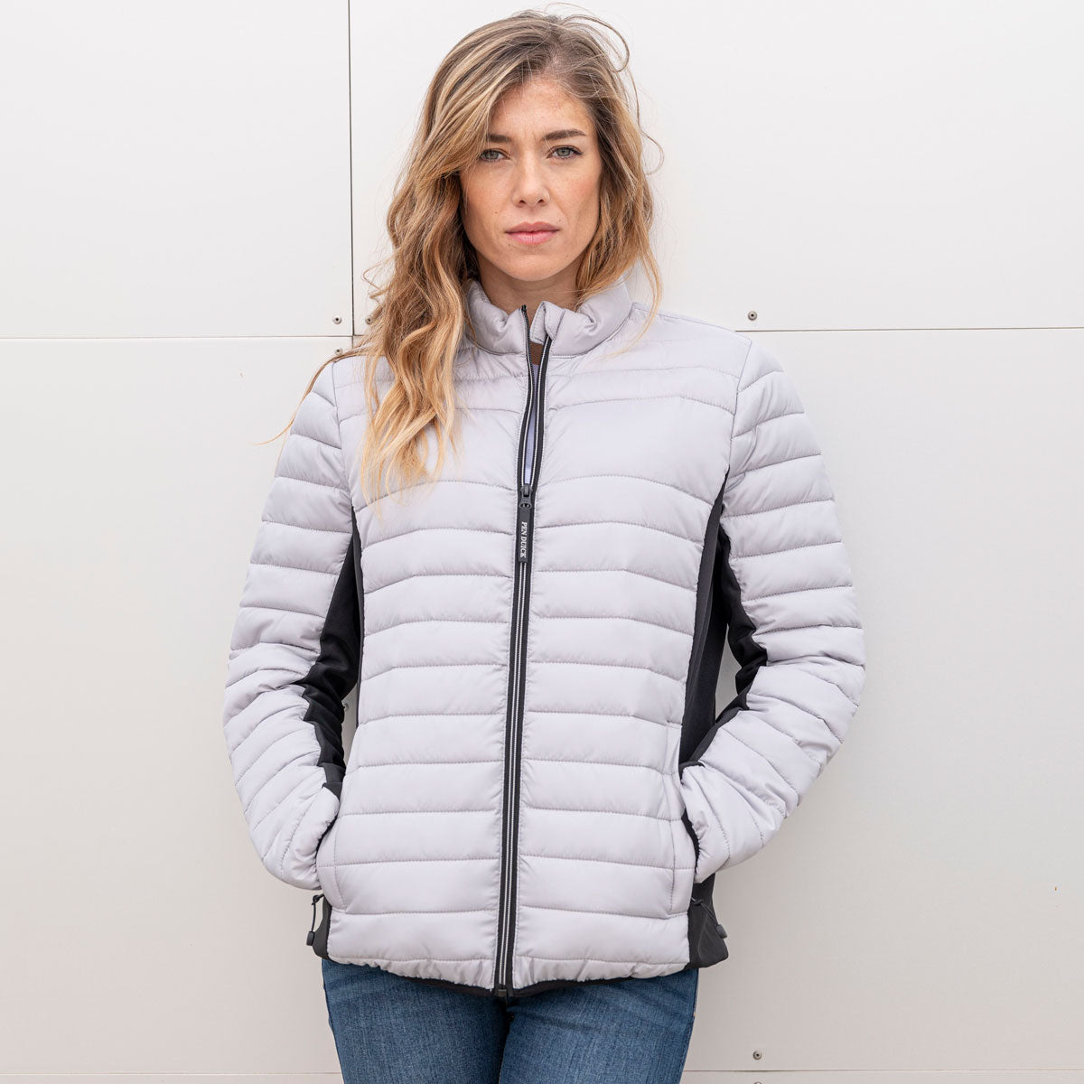 Doudoune femme grise PK518 idéale pour la broderie de logo – modèle chaud et léger
