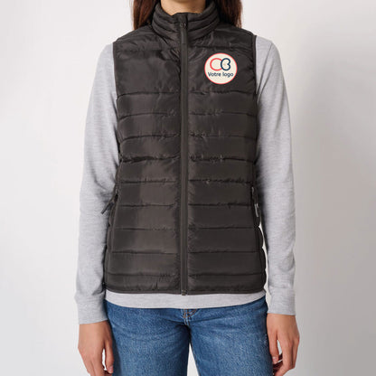 Doudoune femme sans manches noire IB6173 personnalisée avec logo brodé côté cœur