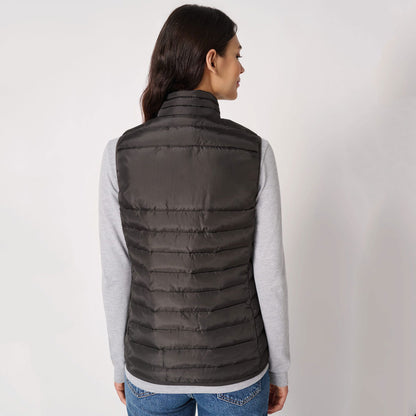 Vue de dos doudoune femme sans manches IB6173 noire, espace pour broderie personnalisée