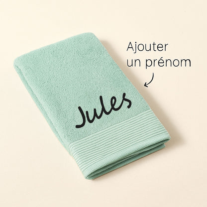 Serviette brodée personnalisée menthe avec exemple prénom Jules – option ajouter un prénom